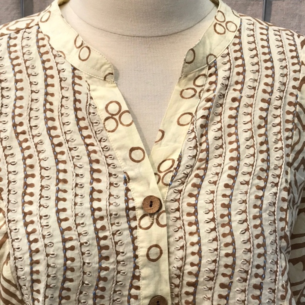 New without tags, hand embroidered voile tunic, W’s size M